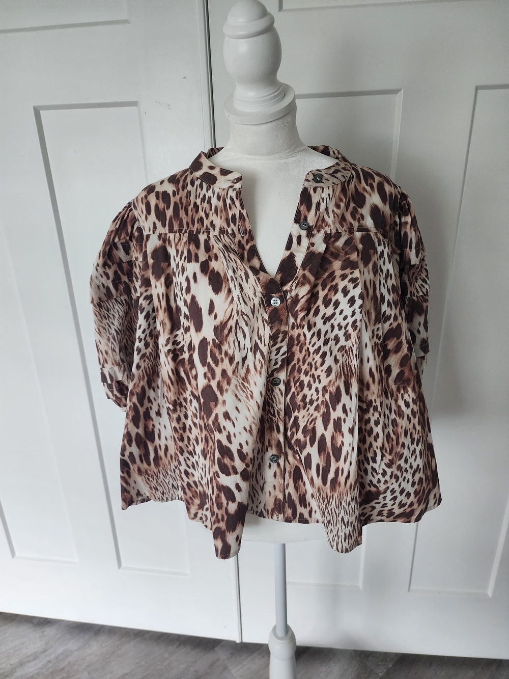 Olivaceous Brown and Cream Leopard Print Button-Down Shirt